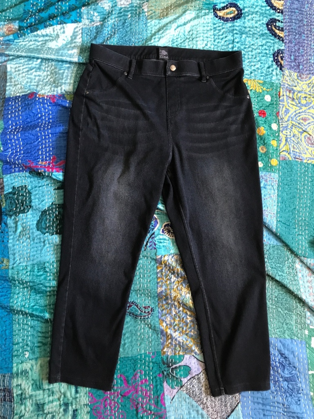HUE denim Capris size L